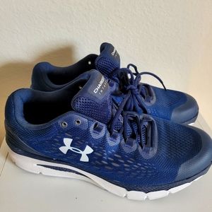 Under Armour Mens sneakers